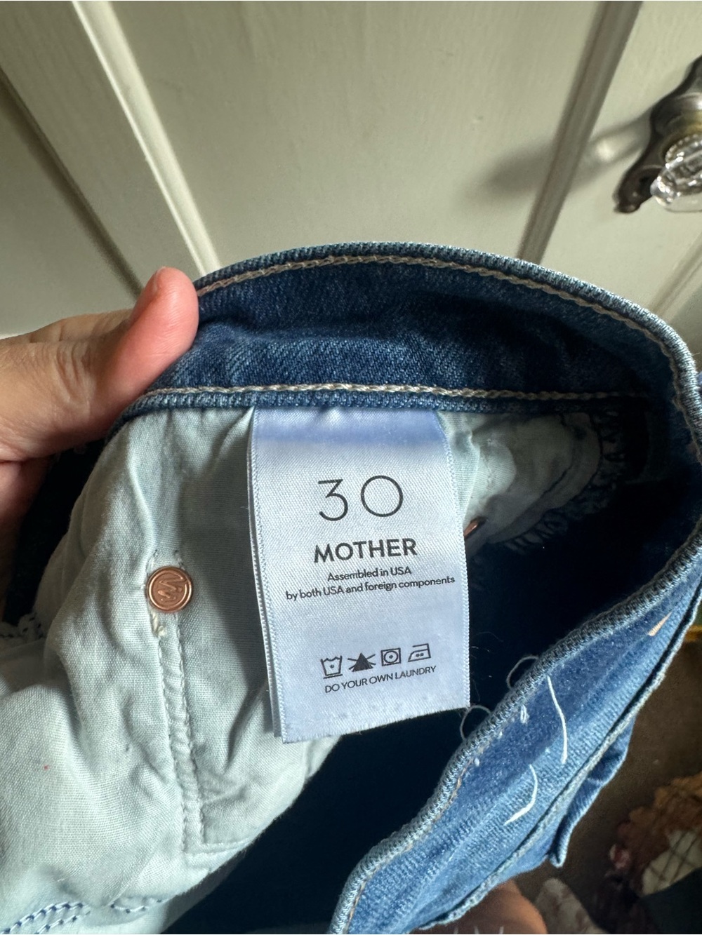 MOTHER Women's Superior Jeans - Picture 4 of 8